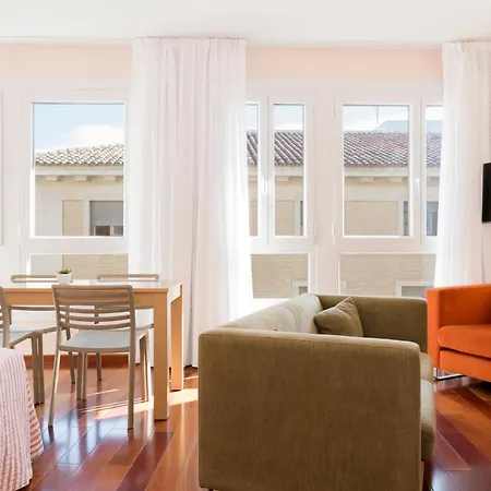 Sabinas El Pilar Apartamento Zaragoza