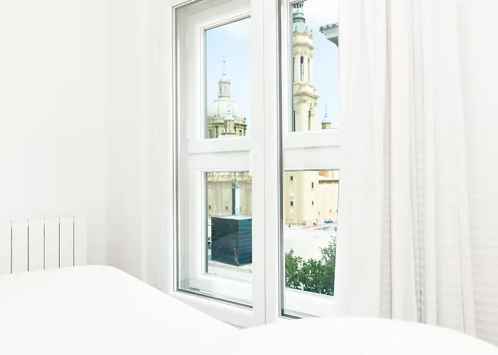 Sabinas El Pilar Сарагоса