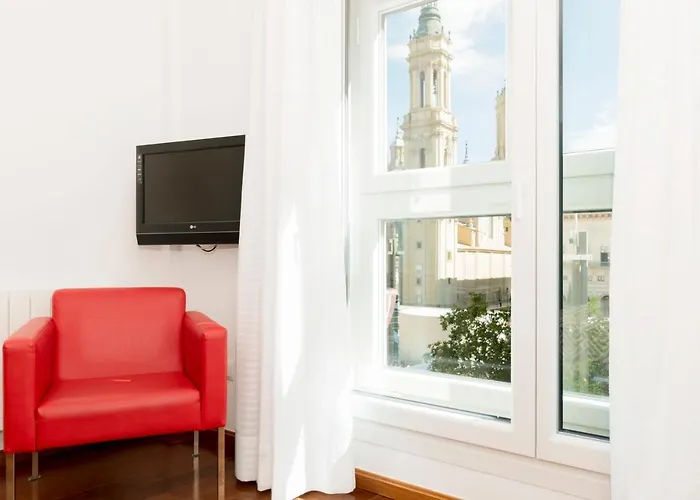 Sabinas El Pilar Апартаменты Сарагоса